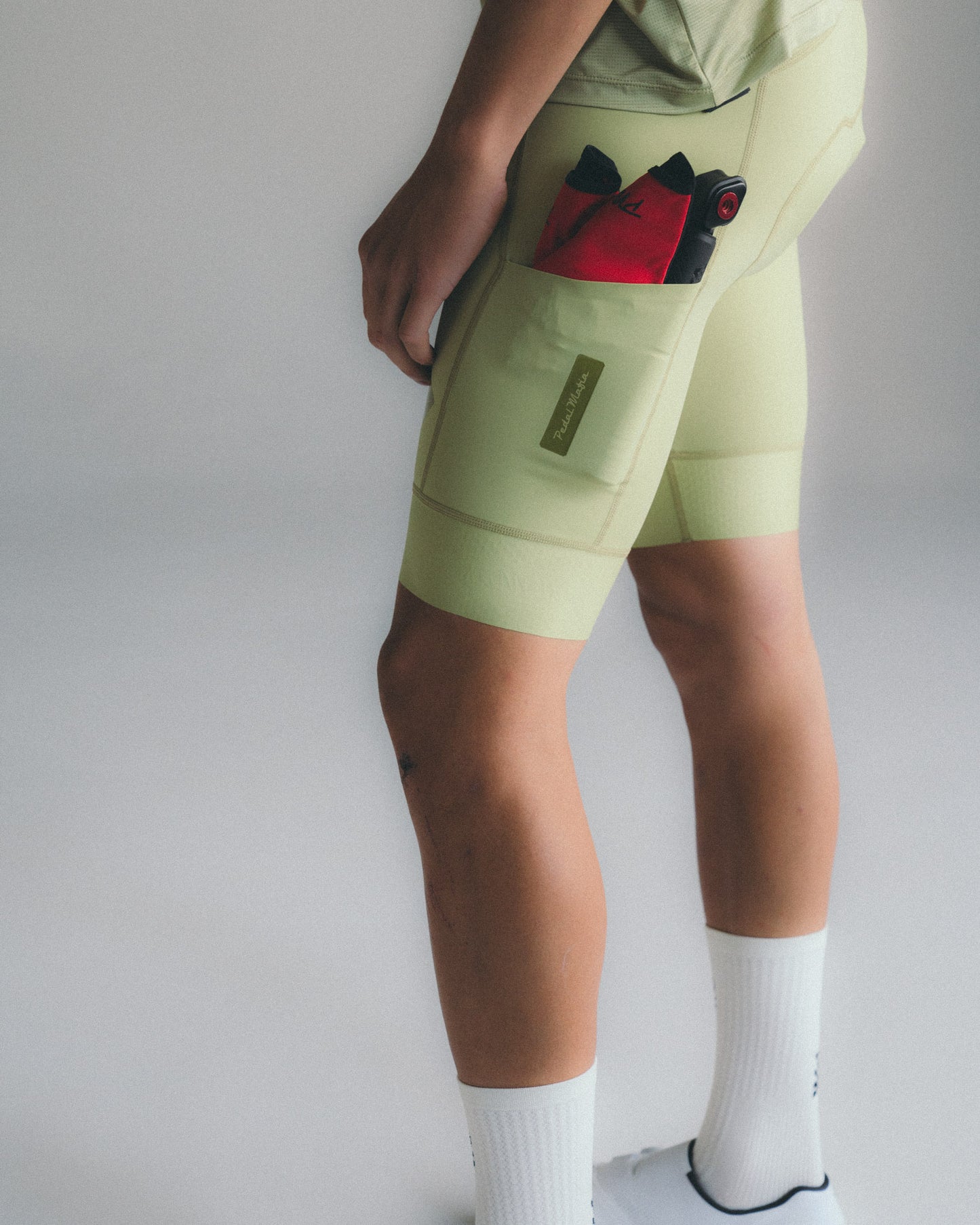 Men's Core Cargo Bib - Tan